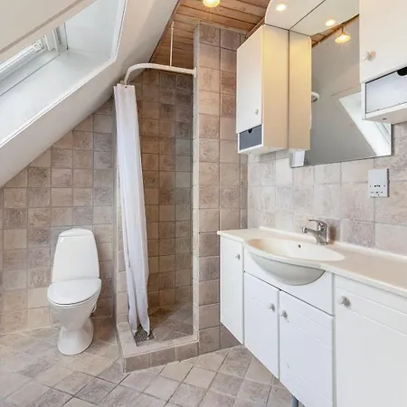 Vila Hyggelige 200kvm Udenfor Taet Pa